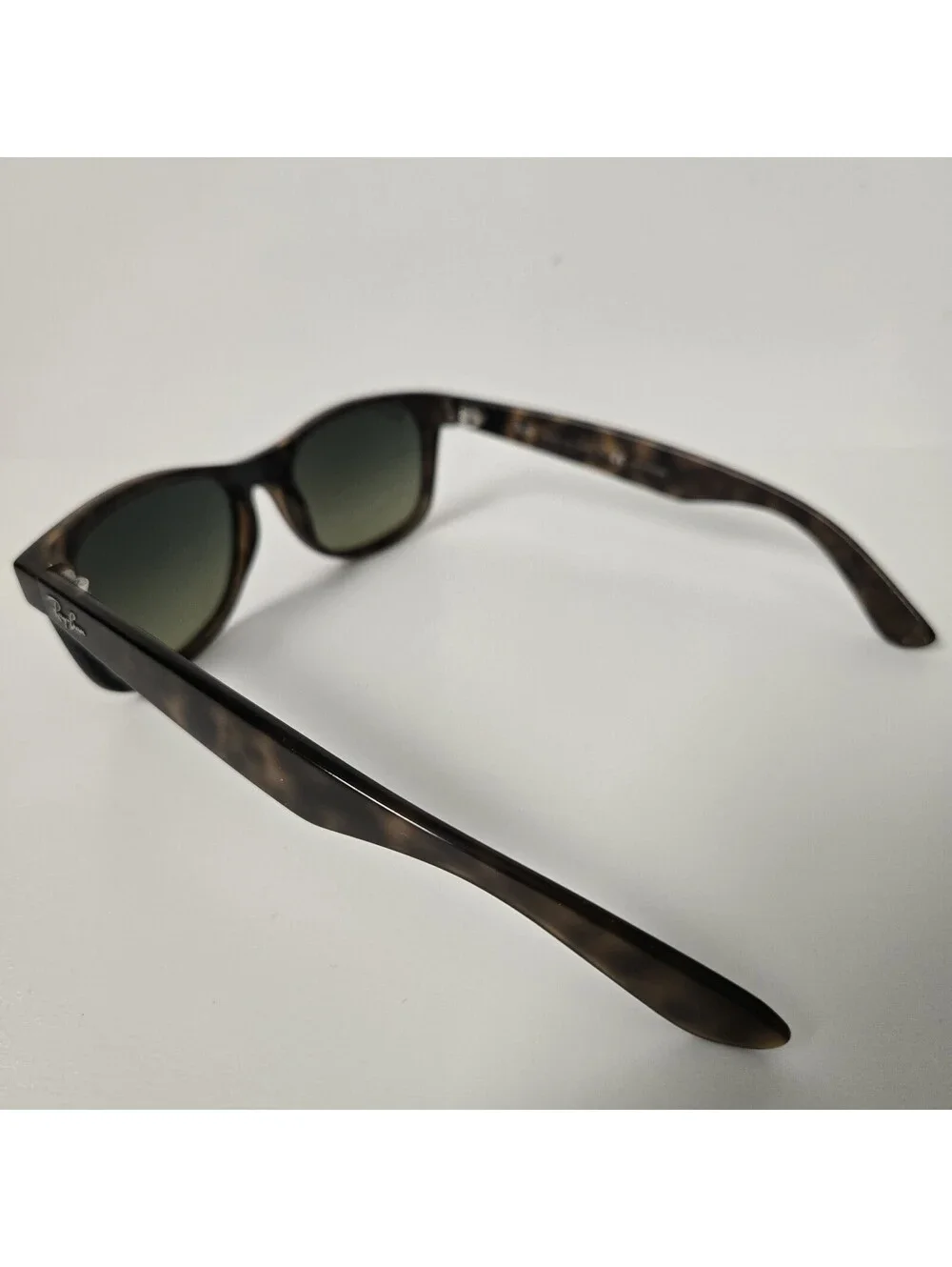 Ray-Ban RB2132 894/76 58[]18 3P Tortoise Polarized Wayfarer Sunglasses